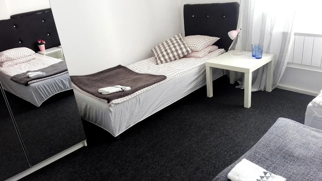 Sloneczny Warszawa Apartment Homestay Warsaw